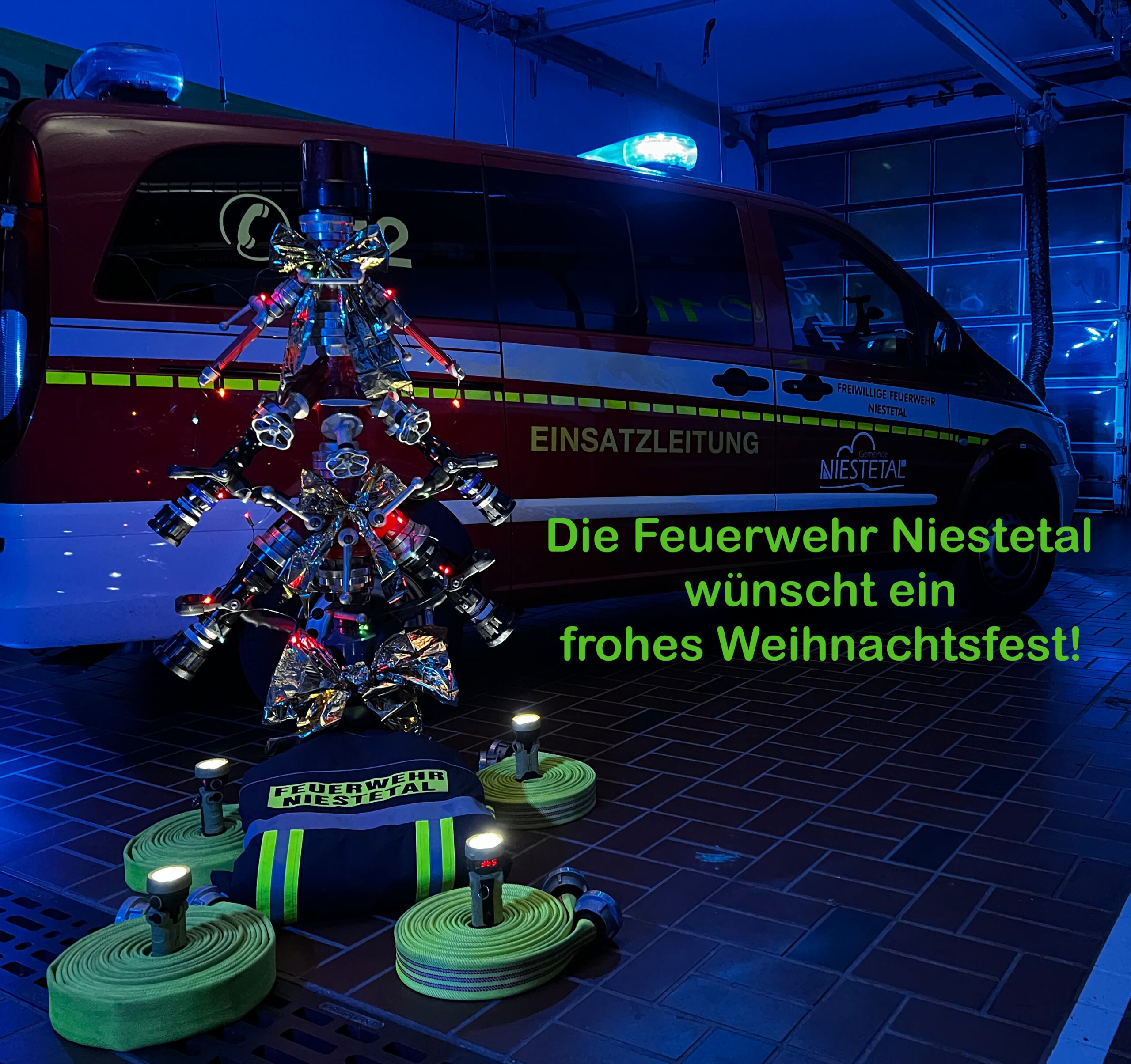 Weihnachtswünsche Ihrer Feuerwehr